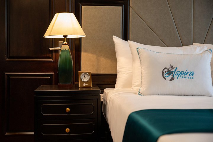 Luxe overnachtingscruise in Halong Bay en Lan Ha Bay, Vietnam, met activiteiten aan boord en schilderachtige uitzichten, foto 27 | wizardtrip