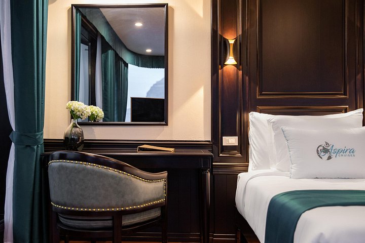 Luxe overnachtingscruise in Halong Bay en Lan Ha Bay, Vietnam, met activiteiten aan boord en schilderachtige uitzichten, foto 32 | wizardtrip