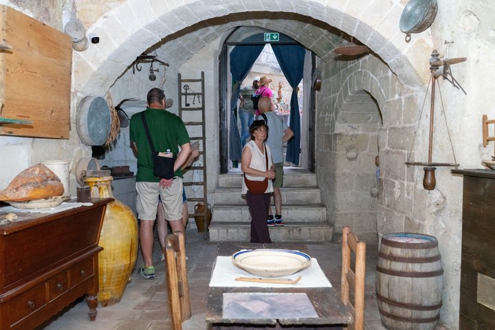 Tour guidato alla scoperta degli antichi Sassi di Matera, chiese rupestri e case grotta, foto 20 | wizardtrip