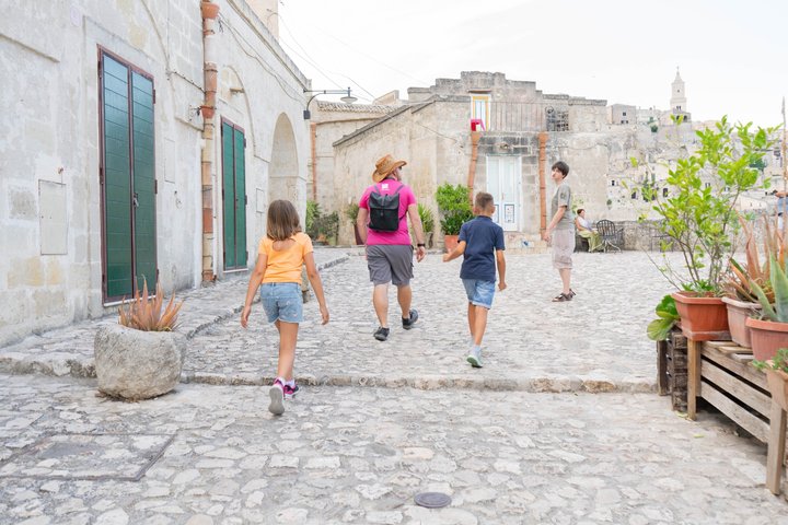 Tour guidato alla scoperta degli antichi Sassi di Matera, chiese rupestri e case grotta, foto 37 | wizardtrip