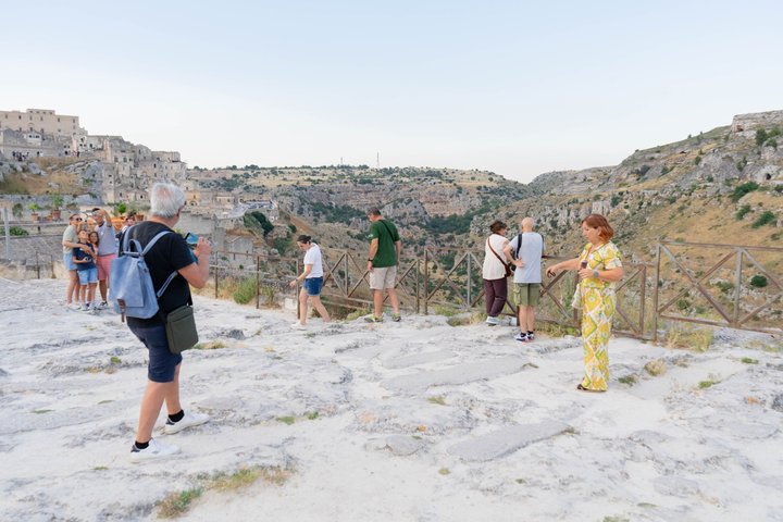 Tour guidato alla scoperta degli antichi Sassi di Matera, chiese rupestri e case grotta, foto 43 | wizardtrip