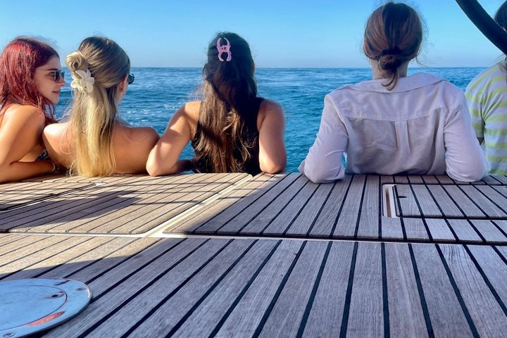 Nyd en naturskøn sejltur i Malaga, spot delfiner og slap af med drinks, foto 9 | wizardtrip