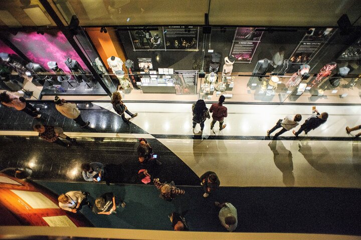 Explora la rica historia y los artefactos icónicos de la música country en el Country Music Hall of Fame and Museum de Nashville, foto 7 | wizardtrip