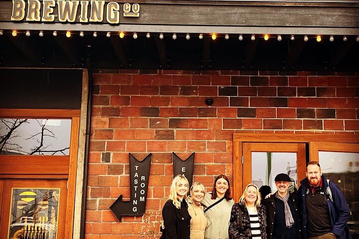 Un tour gastronómico guiado a pie en Kelowna, Canadá, con cocina local y sitios culturales, foto 19 | wizardtrip
