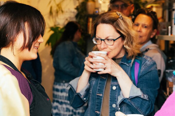 Un tour gastronómico guiado a pie en Kelowna, Canadá, con cocina local y sitios culturales, foto 34 | wizardtrip