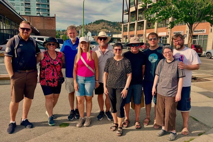 Un tour gastronómico guiado a pie en Kelowna, Canadá, con cocina local y sitios culturales, foto 39 | wizardtrip