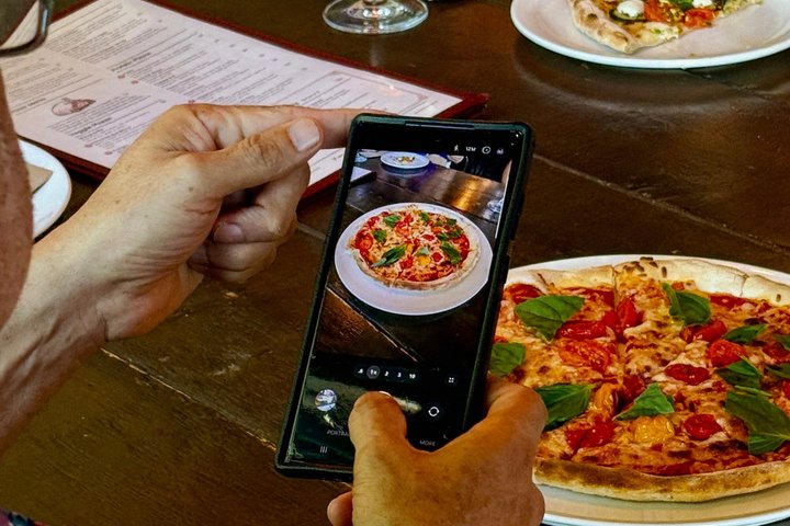 Un tour gastronómico guiado a pie en Kelowna, Canadá, con cocina local y sitios culturales, foto 43 | wizardtrip
