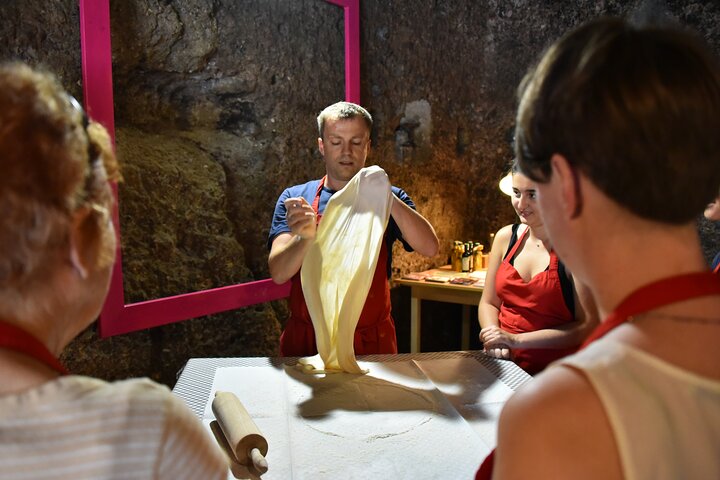 Cours de cuisine du Strudel aux pommes autrichien avec déjeuner à Salzbourg | wizardtrip