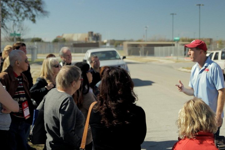 Visita guiada de elétrico JFK em Dallas, cobrindo Dealey Plaza e locais do assassinato, foto 11 | wizardtrip