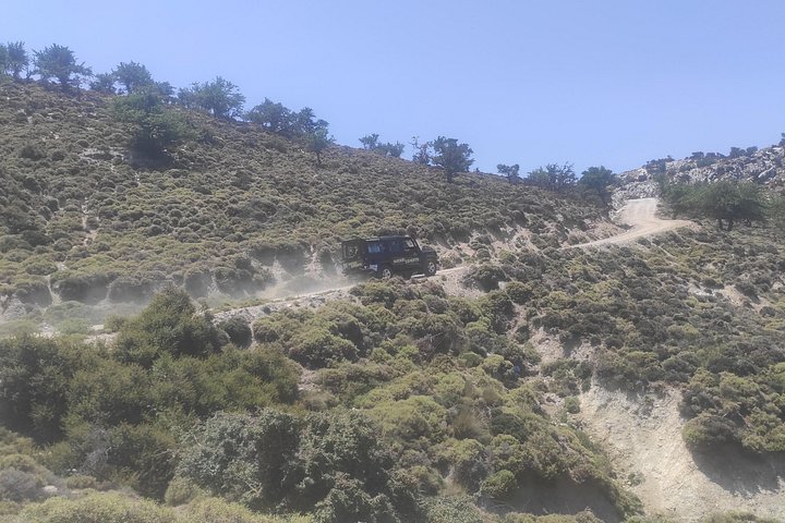 Aventure en jeep safari en Crète avec cours de cuisine, poterie et vues panoramiques sur les montagnes, photo 14 | wizardtrip