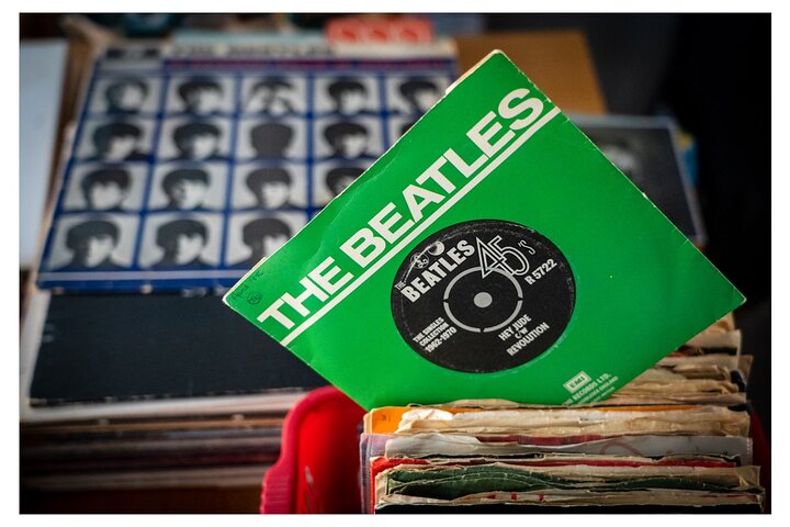 Un tour guiado a pie explorando la historia y los lugares emblemáticos de The Beatles en Liverpool, incluyendo Mathew Street y el Cavern Club, foto 7 | wizardtrip