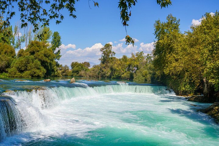 Excursion d'une journée explorant des ruines antiques comme Perge et Aspendos, la ville de Side et la cascade de Manavgat près d'Antalya, en Turquie, photo 14 | wizardtrip