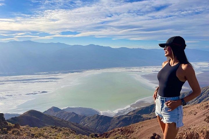 Passeio de um dia em grupo pequeno explorando as paisagens únicas e locais históricos do Parque Nacional Death Valley a partir de Las Vegas, foto 25 | wizardtrip