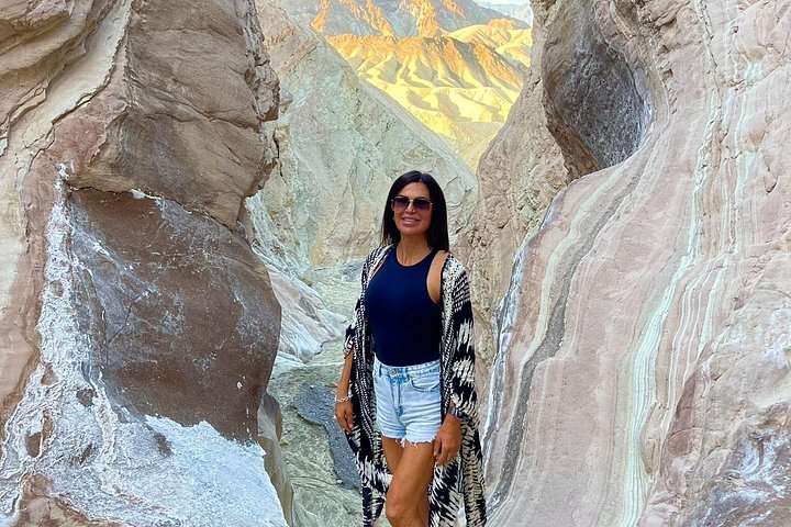 Passeio de um dia em grupo pequeno explorando as paisagens únicas e locais históricos do Parque Nacional Death Valley a partir de Las Vegas, foto 26 | wizardtrip