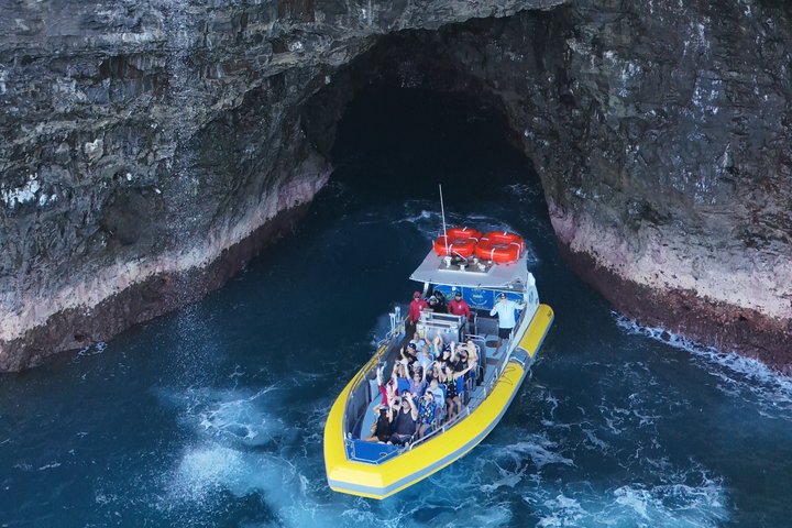 Opplev den fantastiske Na Pali Coast på et spennende raft- og snorkleeventyr på Kauai, foto 11 | wizardtrip