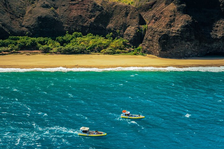 Opplev den fantastiske Na Pali Coast på et spennende raft- og snorkleeventyr på Kauai, foto 16 | wizardtrip