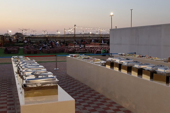 Experience a thrilling desert safari in Dubai with dune bashing, cultural shows, and a BBQ dinner, photo 6 | wizardtrip