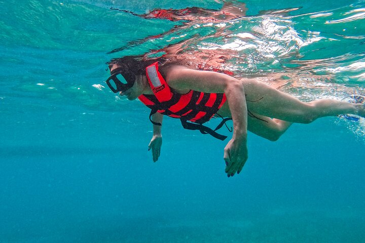 Snorkeling adventure in Tulum, Mexico, featuring sea turtles, coral reefs, and Mayan ruins, photo 23 | wizardtrip