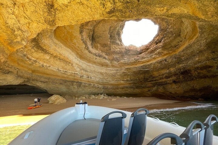Benagil Caves and Dolphin Watching Boat Tour from Albufeira | wizardtrip