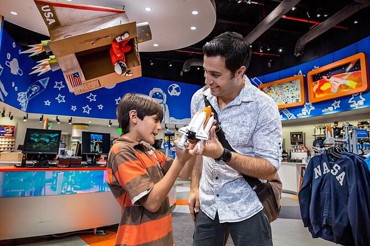 Esplora le meraviglie dello spazio al Kennedy Space Center Visitor Complex vicino a Orlando, Florida, foto 10 | wizardtrip