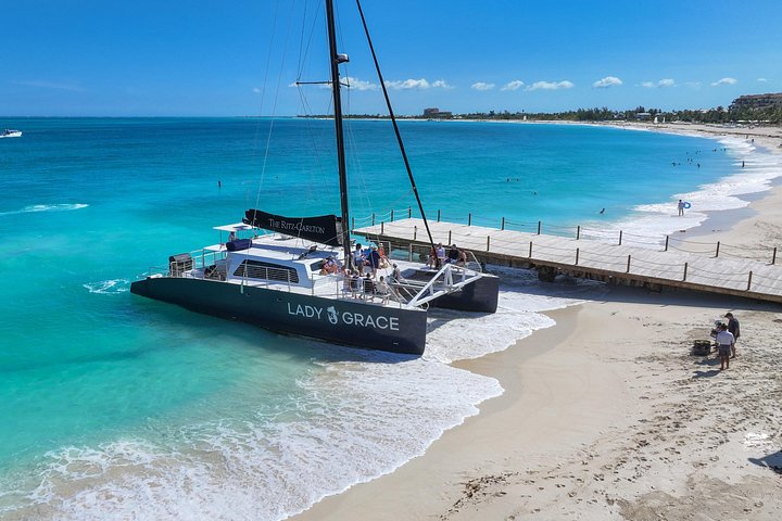 Crociera al tramonto in catamarano di lusso a Grace Bay, Providenciales, Turks e Caicos, foto 13 | wizardtrip