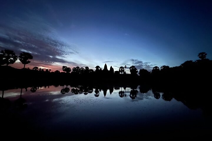 Angkor 2 Jours : Coucher et Lever de Soleil en Petit Groupe | wizardtrip