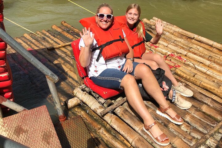 Goditi una serena esperienza di rafting su bambù sul fiume Martha Brae in Giamaica, immerso nella natura, foto 27 | wizardtrip
