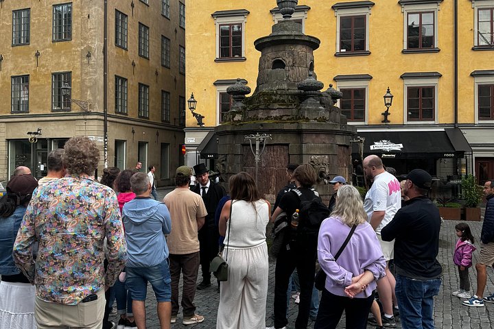 Opplev en spennende spøkelsestur gjennom Stockholms historiske Gamla Stan, og avdekk dens uhyggelige fortid, foto 19 | wizardtrip