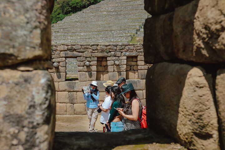 Tour de 2 días desde Cusco al Valle Sagrado y Machu Picchu, con ruinas antiguas, pueblos tradicionales y viajes escénicos en tren, foto 23 | wizardtrip