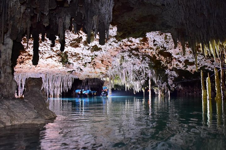Explore o deslumbrante rio subterrâneo Rio Secreto e as cavernas de cristal perto de Cancun, México, foto 7 | wizardtrip