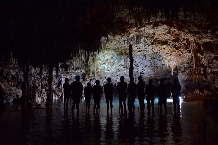Explore o deslumbrante rio subterrâneo Rio Secreto e as cavernas de cristal perto de Cancun, México, foto 10 | wizardtrip