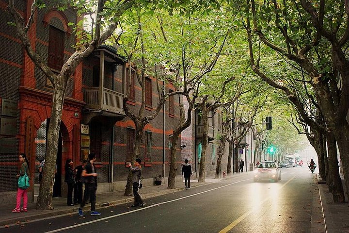 Privat dagstur som utforsker Shanghais vanntette byer og moderne skyline, foto 13 | wizardtrip
