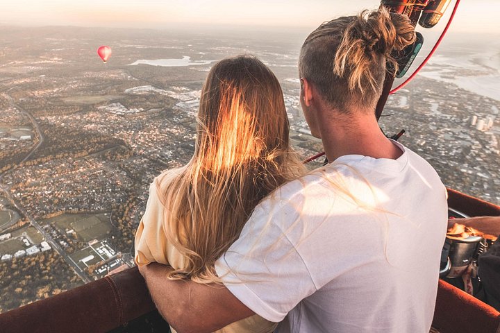 Ballontur ved solopgang over Gold Coast bagland eller by, foto 6 | wizardtrip