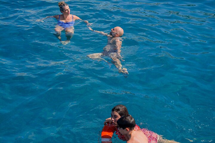Walvis- en dolfijnexcursieboottocht langs de kust van Tenerife, Spanje, foto 6 | wizardtrip