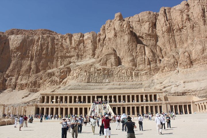 Dagtocht naar Luxor vanuit Caïro per vliegtuig, bezoek aan oude Egyptische tempels en tombes, foto 13 | wizardtrip