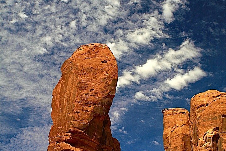 Tour guiado por el icónico circuito de Monument Valley, con impresionantes formaciones de roca roja y lugares cinematográficos, foto 12 | wizardtrip