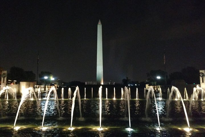 ワシントンDCのライトアップされたモニュメントと記念碑の夜間ツアー、写真13 | wizardtrip