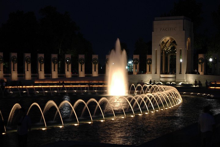 ワシントンDCのライトアップされたモニュメントと記念碑の夜間ツアー、写真15 | wizardtrip