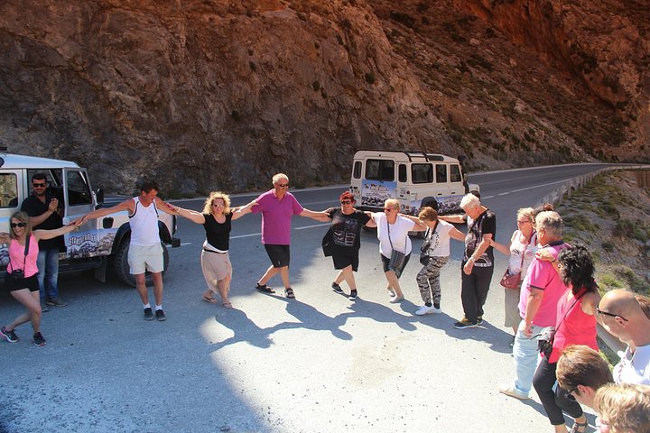 4x4 safariäventyr på Kreta till Preveli Beach, utforska raviner och traditionella byar, foto 8 | wizardtrip