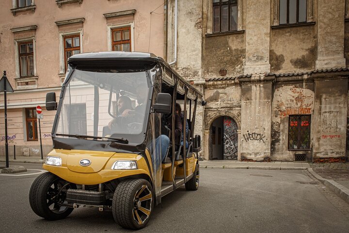 Krakow: City Sightseeing Tour Eco Electric Buggy Golf Cart | wizardtrip