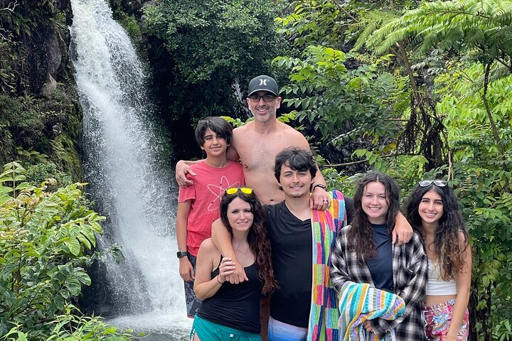 Private VIP-Tour entlang Mauis malerischer Road to Hana mit Wasserfällen, Stränden und üppigen Landschaften, Foto 9 | wizardtrip