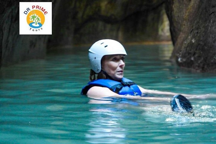 La aventura te espera en las 7 Cascadas de Damajagua en Puerto Plata, República Dominicana, con emocionantes toboganes y piscinas naturales, foto 9 | wizardtrip