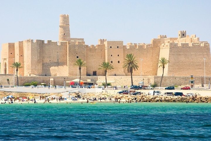 Private Tour to Kairouan, El Jem & Monastir from Tunis | wizardtrip