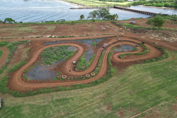 ATV-avontuur op het strandboerderij van Oahu's North Shore, waarbij inheemse planten worden geplant, foto 9 | wizardtrip