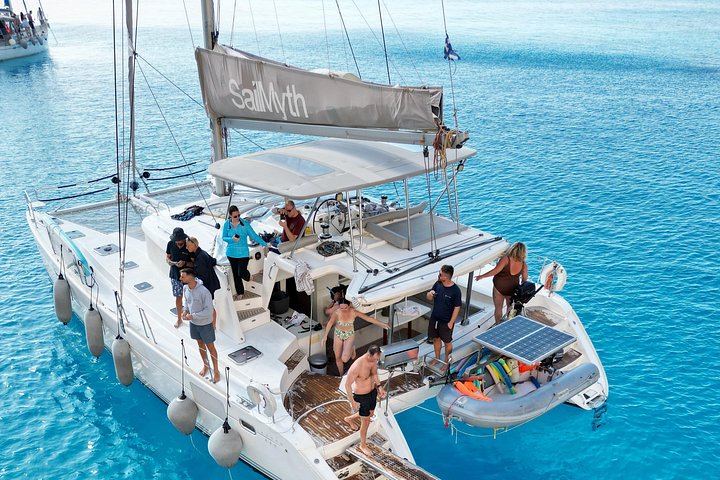 Croisière Catamaran Milos & Poliegos avec BBQ | wizardtrip