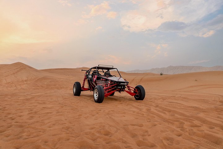 Thrilling dune buggy adventure in the red desert sands of Dubai, UAE, photo 8 | wizardtrip