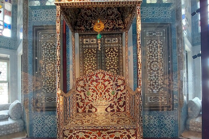 Utforsk Istanbuls ikoniske historiske steder, inkludert den blå moské, Hagia Sophia og Topkapi-palasset, foto 10 | wizardtrip