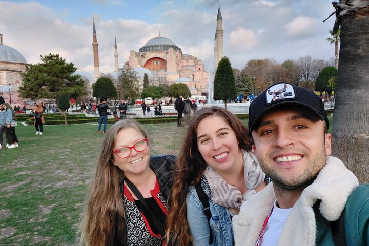 Utforsk Istanbuls ikoniske historiske steder, inkludert den blå moské, Hagia Sophia og Topkapi-palasset, foto 22 | wizardtrip
