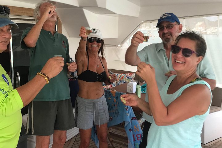 Luxury catamaran sailing trip in Sint Maarten with snorkeling and onboard lunch, photo 22 | wizardtrip