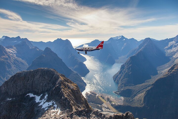 Milford Sound Kleingruppentour ab Queenstown mit Panoramflug | wizardtrip